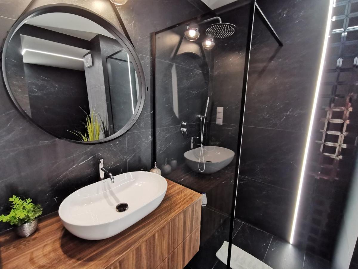 Apartamenty Kielce- Apartament Szmaragd Przy Zalew Kielecki, Faktura, Parking, Centrum Bagian luar foto