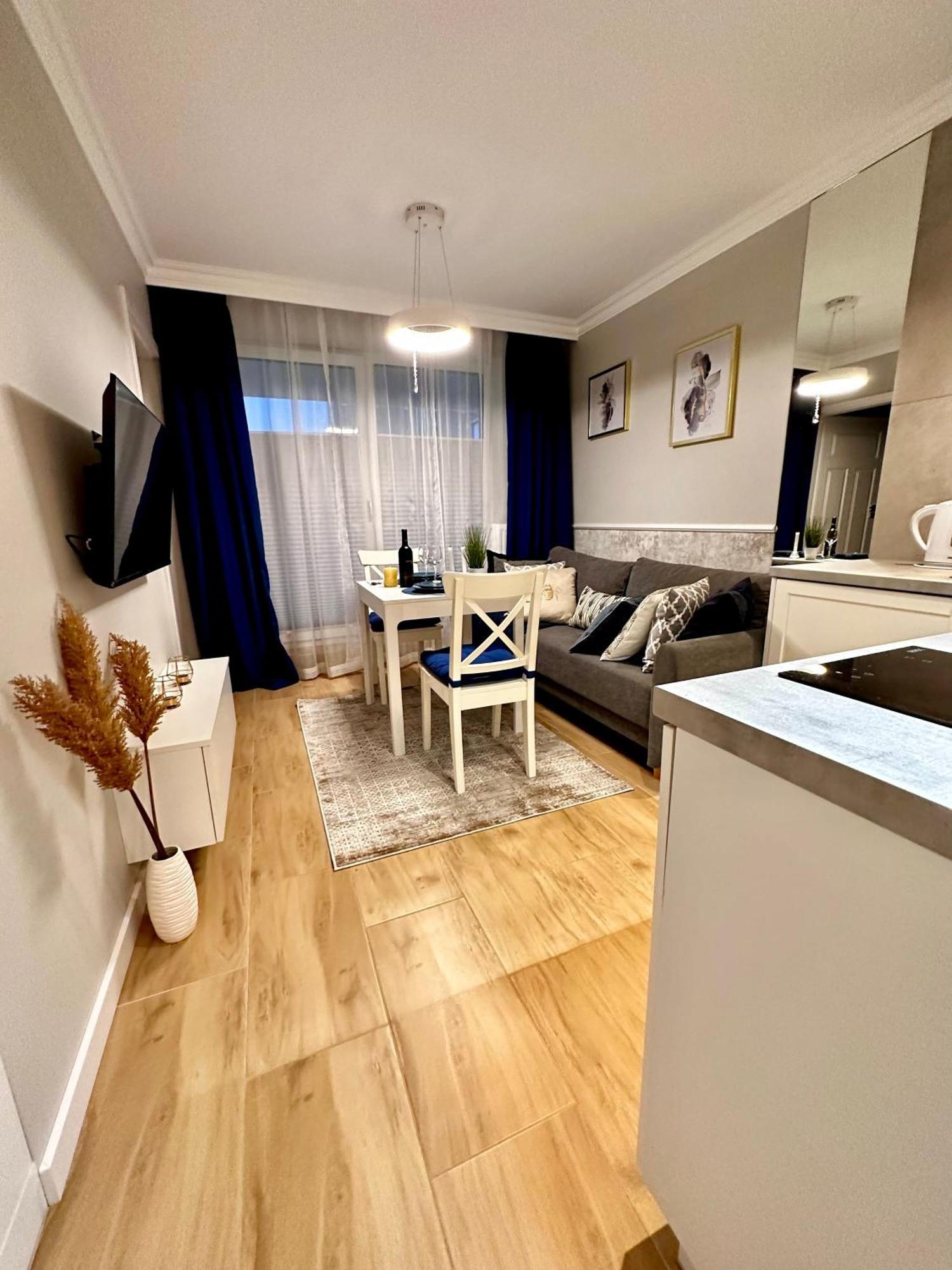 Apartamenty Kielce- Apartament Szmaragd Przy Zalew Kielecki, Faktura, Parking, Centrum Bagian luar foto